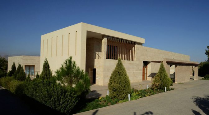 Yazd Garden House / Kelyas Kavir Architectural Group
