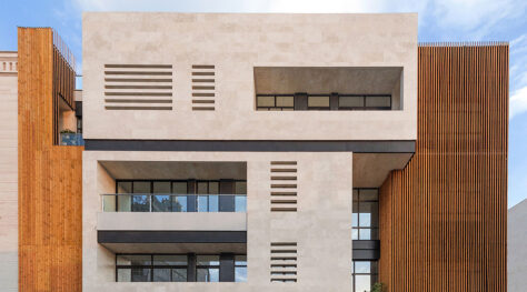 Salariyeh Residential Building / Heram Architects
