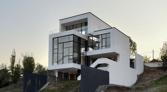 Rudsar Villa / A1 Architecture