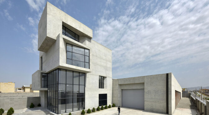 Cubes Warehouse / Nazar Idea Paidar Company