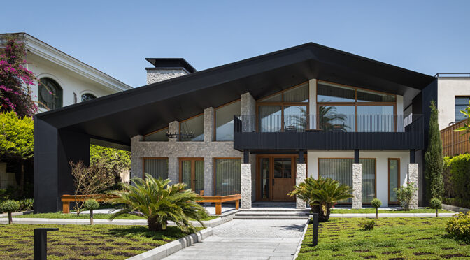 Cubic Home / Border of Living Architecture & Construction Studio