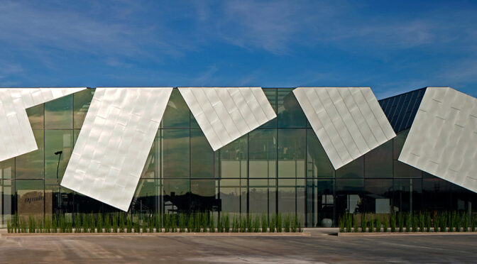 Four Plus One; Stocktaking of A [Pseudo-]Discursive Condition / Pooyan Ruhi